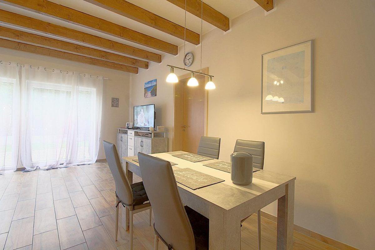 Ferienhaus Lanah Wurster Nordseekuste Luaran gambar
